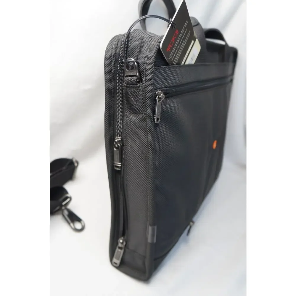 NWT! Tumi Black Slim Large screen Business Bag Portfolio Breif